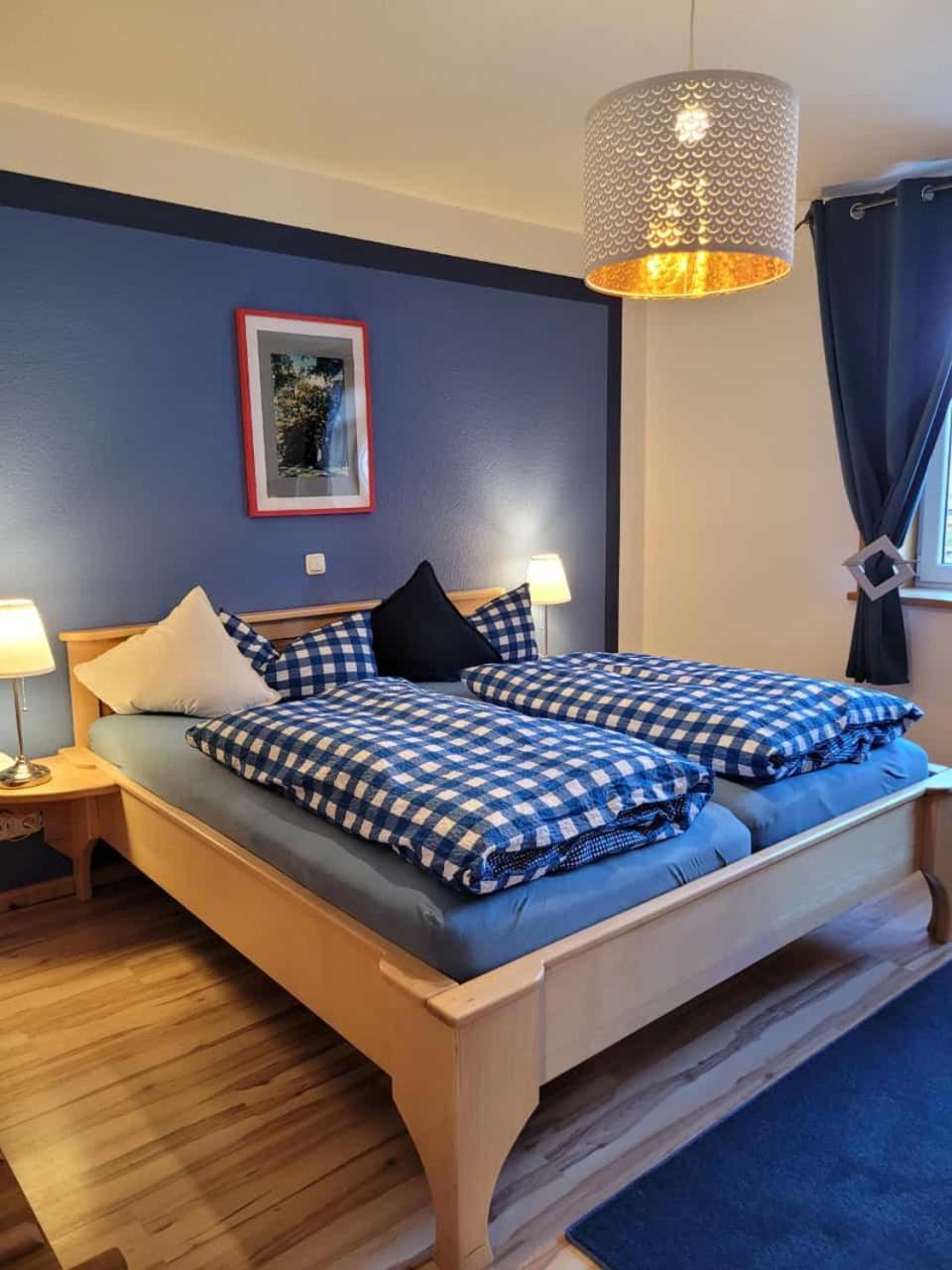 Hotel Dazwischen Uebernachten à Kammerforst Extérieur photo